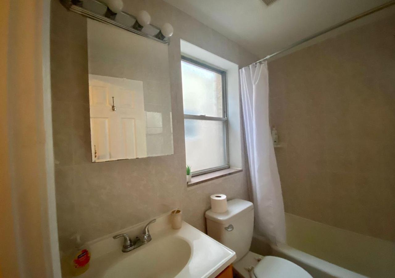 Historic Townhouse Oasis With En-Suite Bathroom Filadelfia Habitación foto