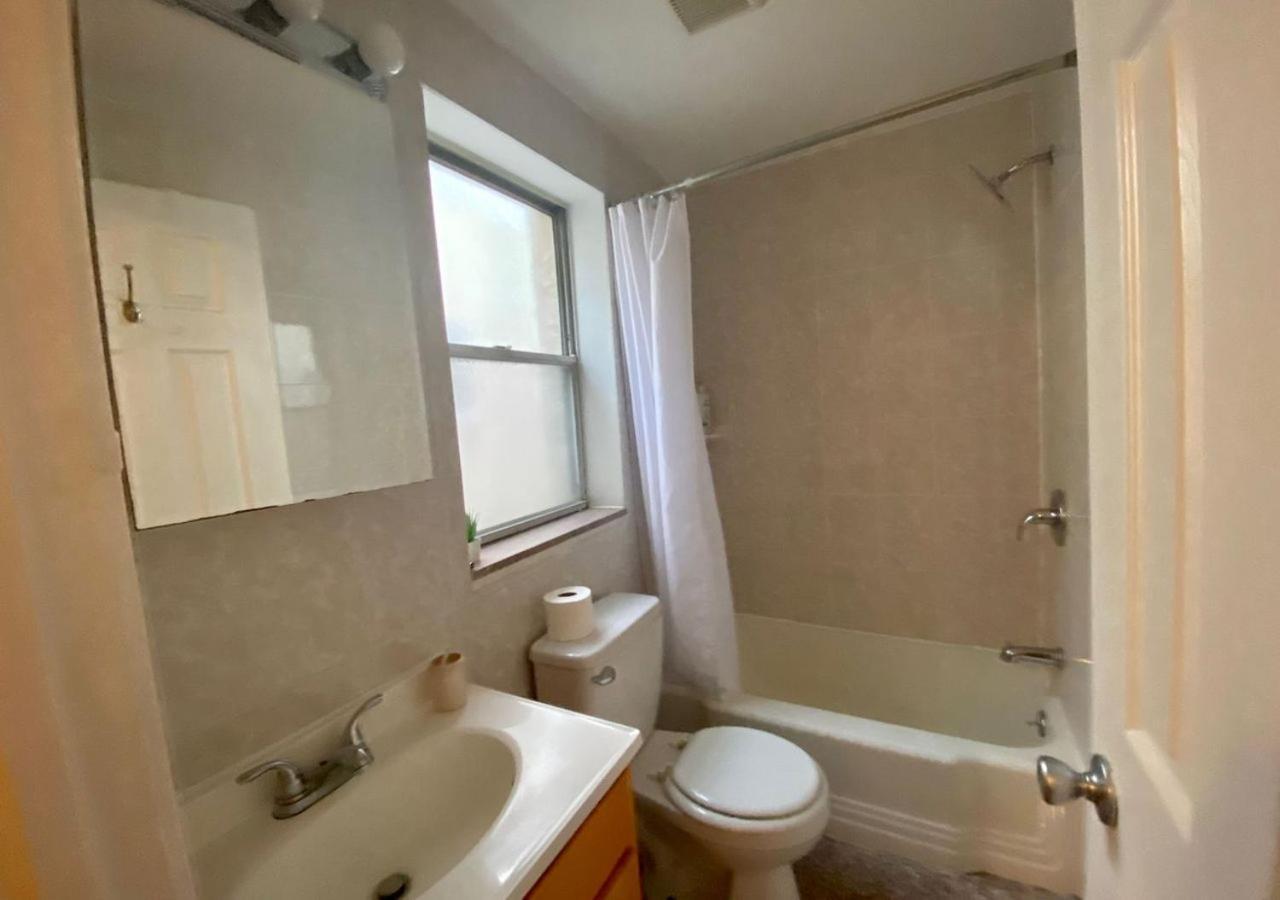 Historic Townhouse Oasis With En-Suite Bathroom Filadelfia Habitación foto