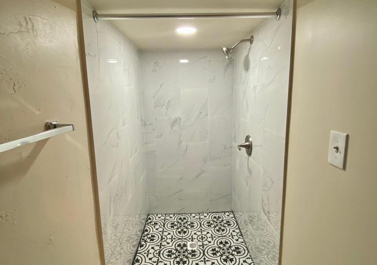 Historic Townhouse Oasis With En-Suite Bathroom Filadelfia Habitación foto